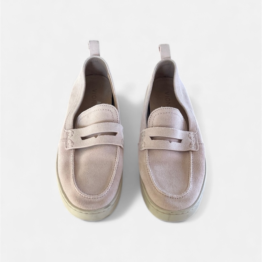 Vionic Uptown loafers in pale pink suede size 8.5